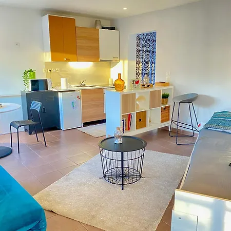 Maison Cabrol 2 * Carqueiranne